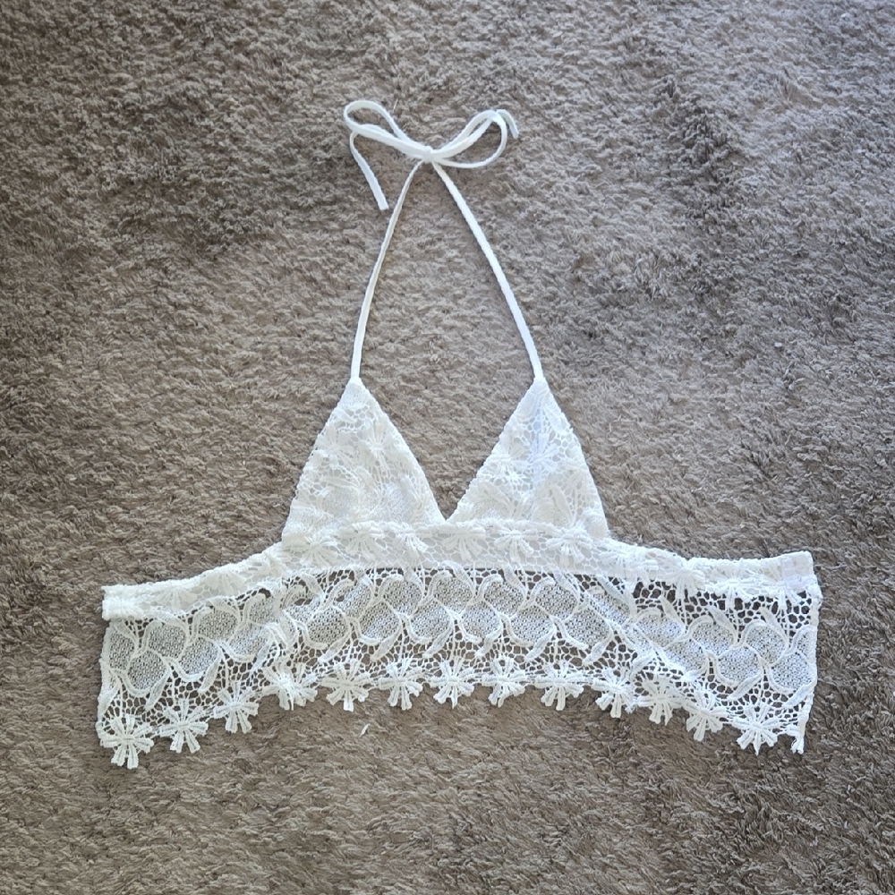 Elegant White Lace Halter Bralette